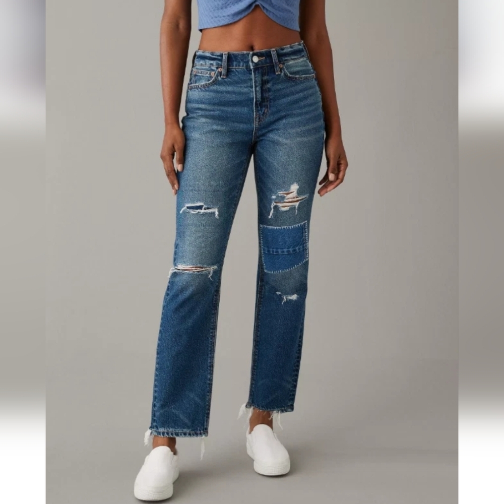 AE Strigid Super Hi-Rise Ankle Straight Distressed Patched Jeans Size 6 Short